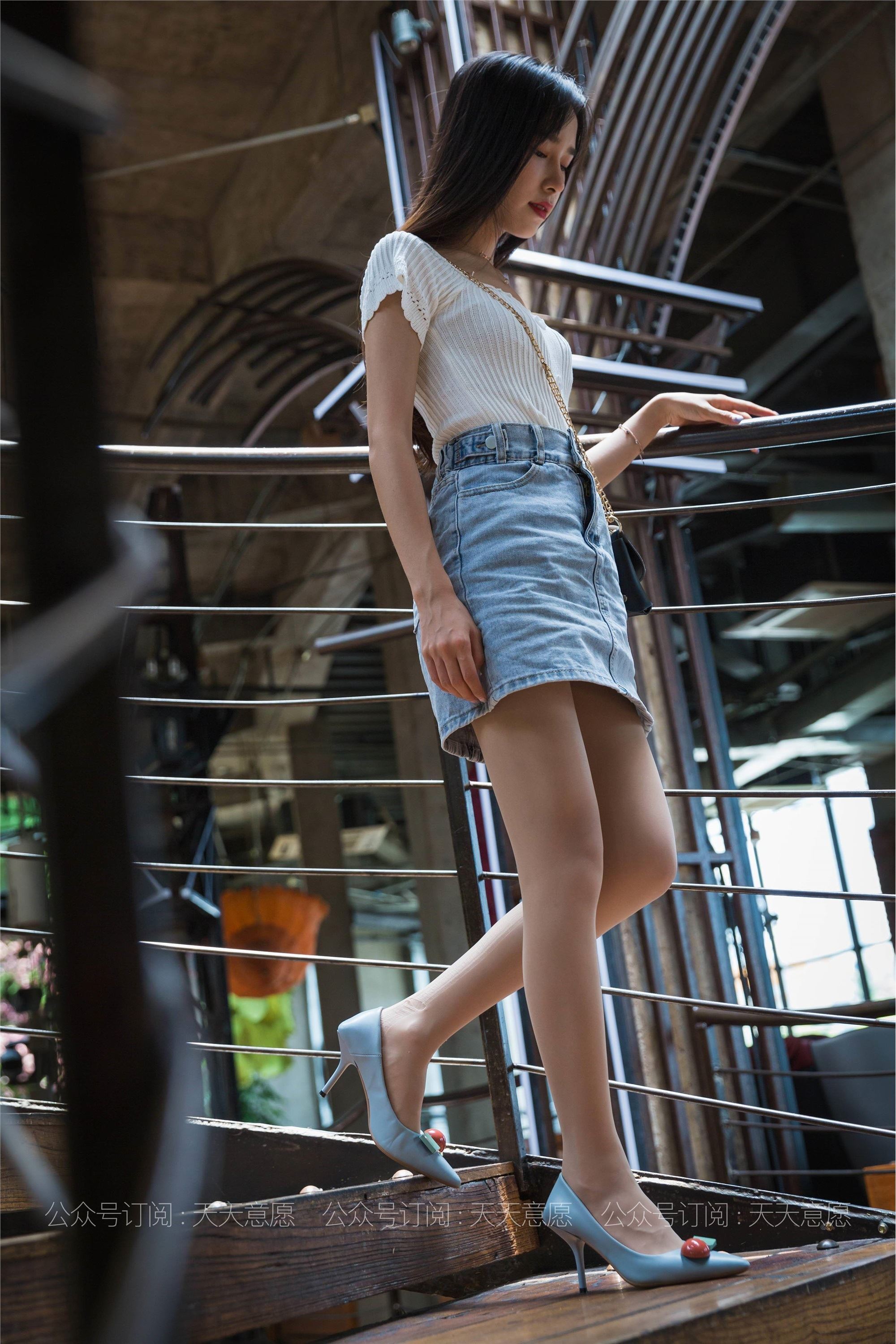 IESS异思趣向 - 模特：美子《玩滑滑梯》